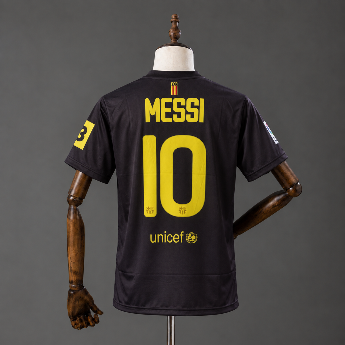 LIONEL MESSI FC BARCELONA 2011 - 12 AWAY KIT PREMIUM EMBROIDERY